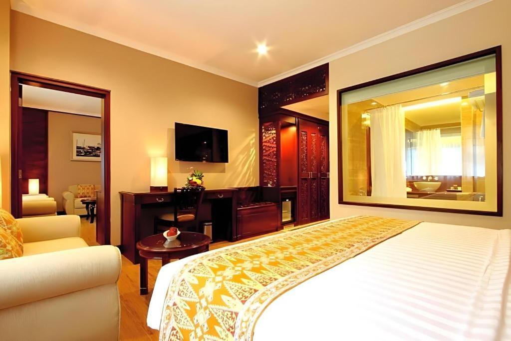 Kartika Chandra Jakarta Exteriör bild