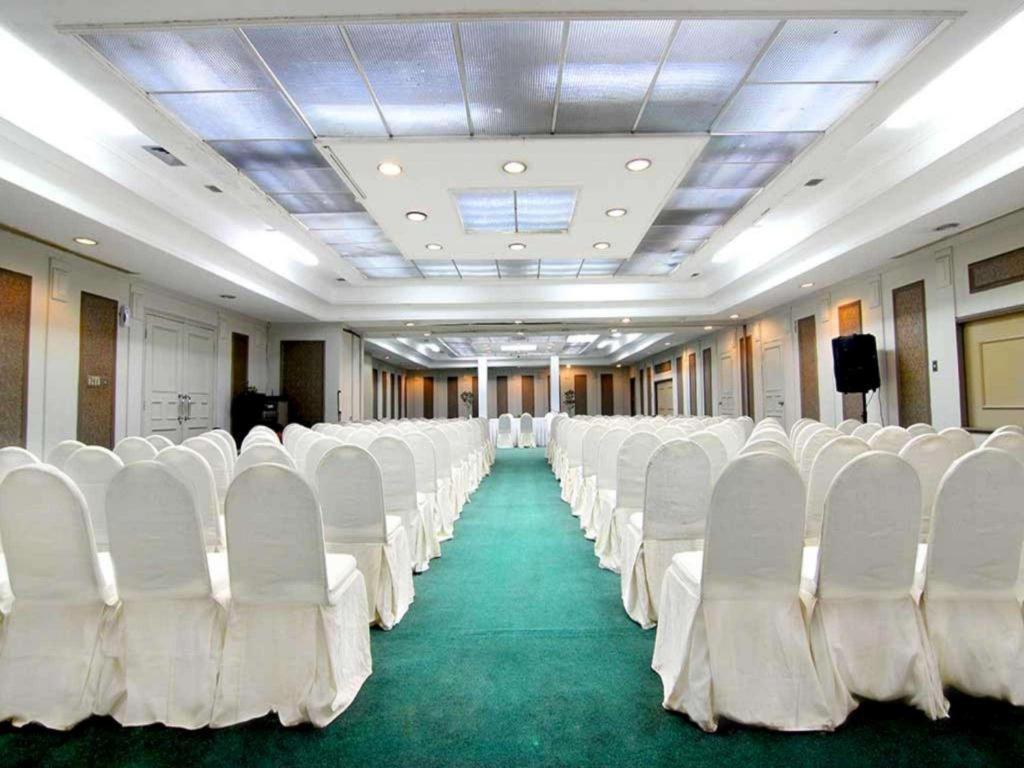 Kartika Chandra Jakarta Exteriör bild