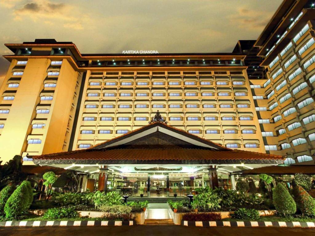 Kartika Chandra Jakarta Exteriör bild
