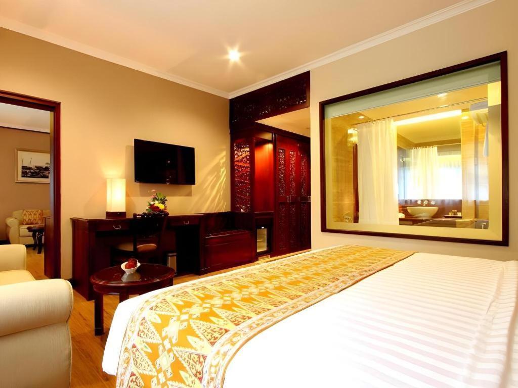 Kartika Chandra Jakarta Exteriör bild