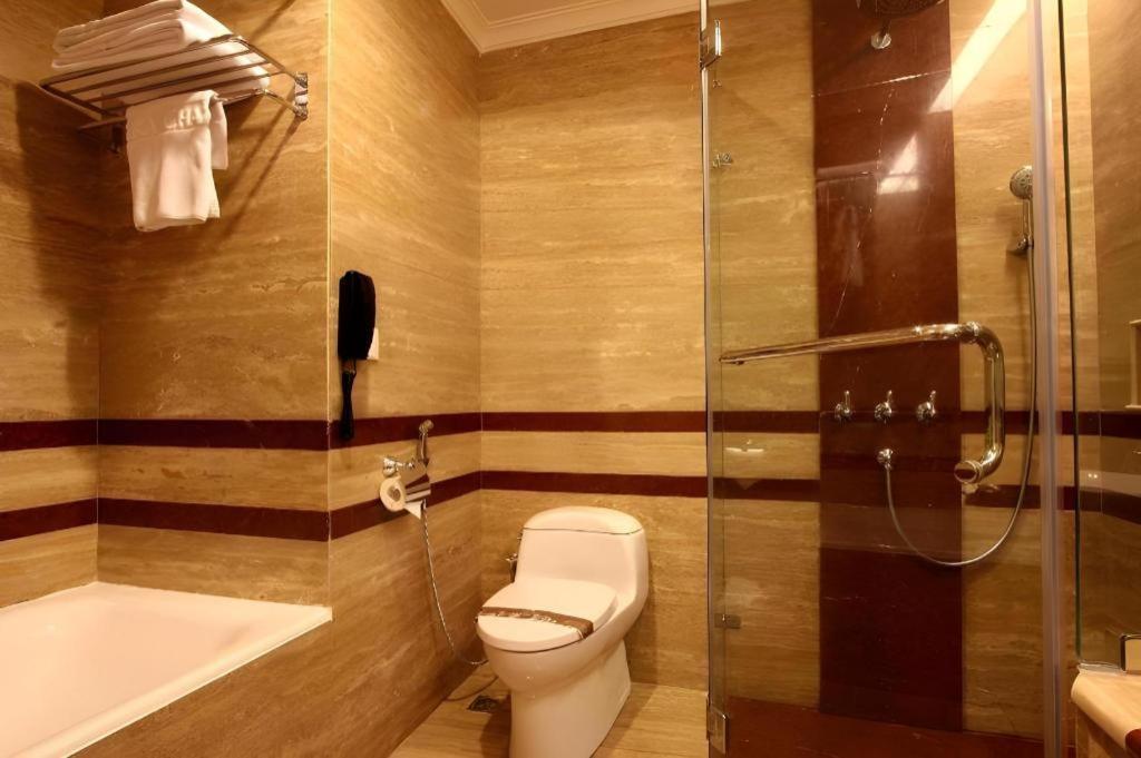 Kartika Chandra Jakarta Exteriör bild